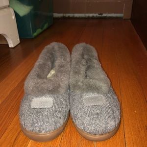 Gray ugg slippers